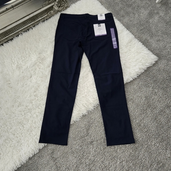Member's Mark Men's Slim Fit Benton Performance Pant. Color: Dark Navy. Size 36x - Picture 4 of 7